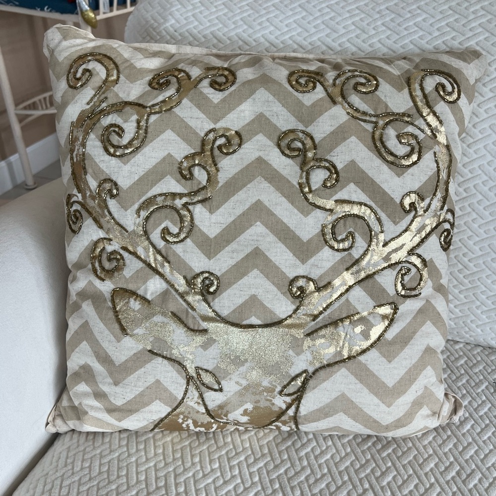 Chevron Patterned Gold Accent Holiday pillow